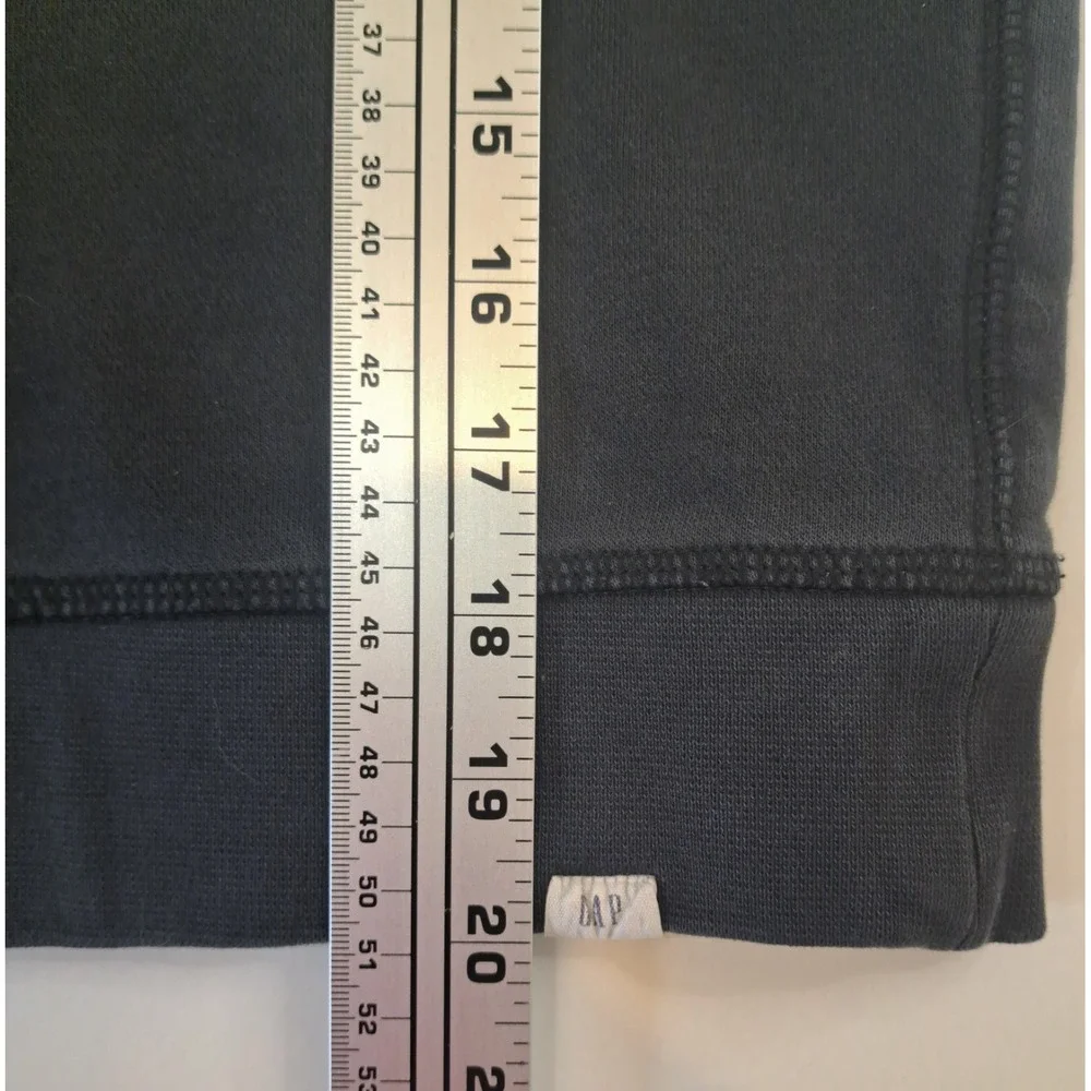 GAP Kids Graphic Skater Sweatshirt Pullover Long Sleeve Crewneck‎ Black White